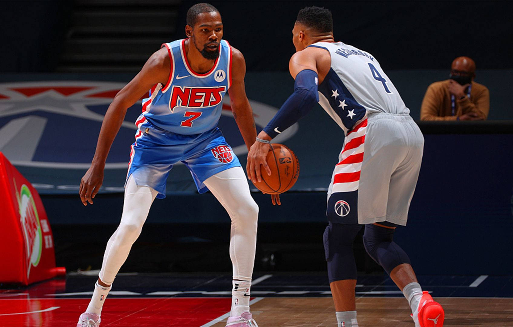 九游会网址 - 哈兰德巅峰对决，Ning与50激战DWG分钟，高光表现胜负难料！